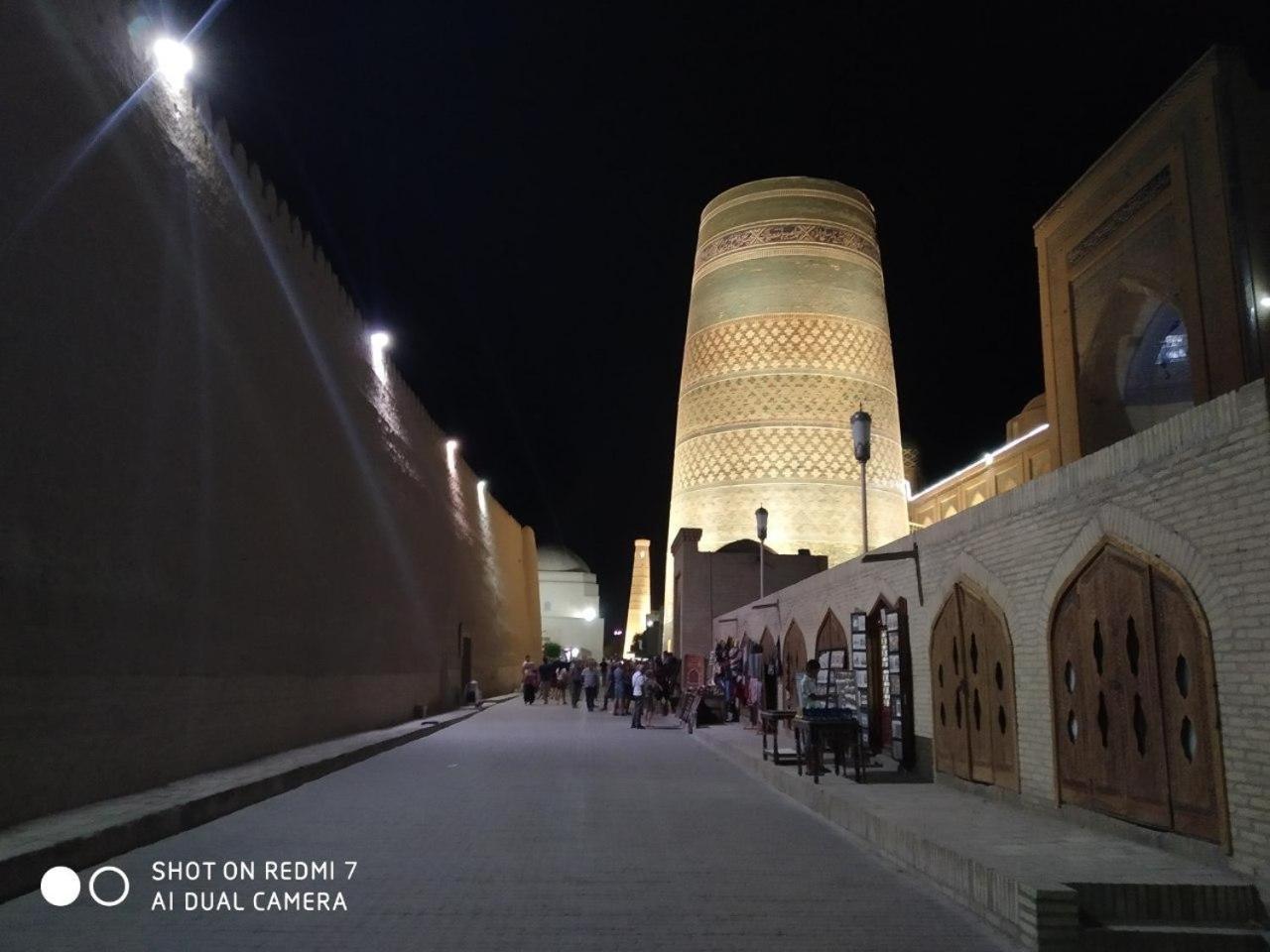 Guest House Khiva Boyjon Ota Екстер'єр фото